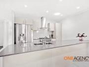 Unique 16 Farmgate Crescent, Calderwood, NSW 2527