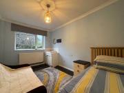 Unique 1 BA 1 bedroom house share for rent in Links Way,...