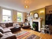 Just in! 1 BA 2 bedroom apartment for rent in Portland...