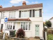 Nice 1 BA 2 bedroom end of terrace house for rent in...