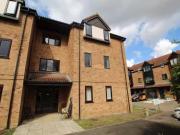 Deal! 1 BA 2 bedroom flat for rent in The Sycamores,...