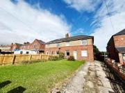 Unique 1 BA 3 bedroom end of terrace house for rent in...