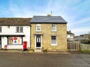 Cheap 1 BA 3 bedroom end of terrace house for rent in...