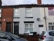 Just in! 1 BA 3 bedroom terraced house for rent in...