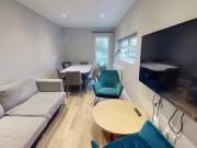 Charming 1 bedroom end of terrace house for rent in Room...