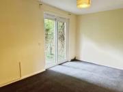 Deal! 1 bedroom ground floor flat for rent in The...
