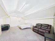 Cozy 1 bedroom house share for rent in Commercial...