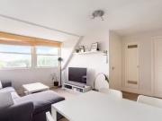 Charming 1 bedroom property to let in 3 St Andrews...
