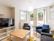 Charming 1 BR Compayne Gardens