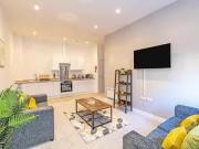 Deal! 1 BR Trinity Road