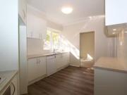 Rental! 2/232 Barkly Street, St Kilda VIC 3182