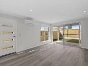 Rental! 2/7 Seaspray Court, Deception Bay, QLD 4508