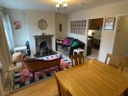 Charming 27a Eastleigh Dale