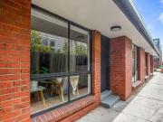 Rental! 2/85 Tinning Street, Brunswick, VIC 3056