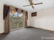 Cozy 29 Thornton Way, Para Hills West, SA 5096