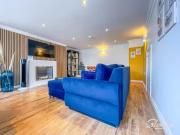 Nice 2 bedroom apartment for rent in 9 Owls Road,...