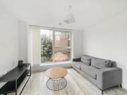 For Rent! 2 bedroom apartment for rent in Cliveland...