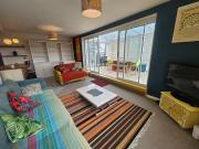 Rental! 2 bedroom apartment for rent in St Johns Road,...