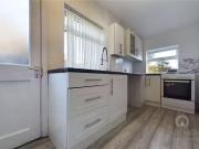 Deal! 2 bedroom House to rent, Beverley Crescent,...