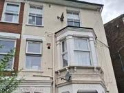 New 2 bedroom property to let in Herne Hill Road,...