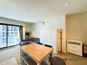 Cheap 2 BR 1709/199 William Street, Melbourne, VIC 3000