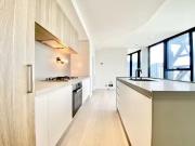 For Rent! 2 BR 2014/370 Queen Street, Melbourne, VIC 3000