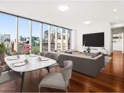 For Rent! 2 York Street, Sydney Apartment for rent...