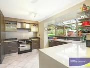 Nice 31 Ash Tree Drive, Armidale, NSW 2350