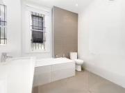 Cozy 32 Reynolds Street, Balmain, NSW 2041