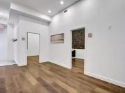 Cozy 351 Rue Roy E. Montréal Le Plateau Mont Royal, QC, H2W.