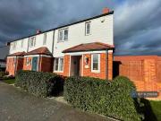 Nice 3 BA 3 bedroom end of terrace house for rent in...