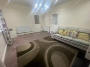 Nice 3 bedroom house for rent in Waldrons Moor, Kings...