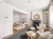 New 3 bedroom property to let in Christchurch Street,...
