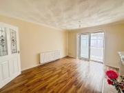 Cheap 3 bedroom semi detached house for rent in 3...