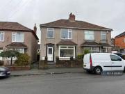Cheap 3 bedroom semi detached house for rent in New...