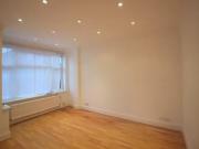 Deal! 3 bedroom terraced house for rent in Bensham Lane,...