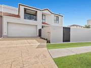 Charming 3 BR 1/2 Anembo Street, Surfers Paradise, QLD 4217