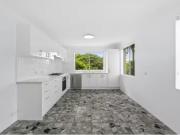 Cozy 3 BR 1/73 Langshaw Street, New Farm Apartment for...