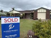 Deal! 3 BR 5 Macbel Court, Torquay, QLD 4655