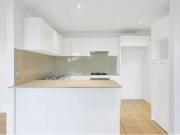 Charming 3 BR 6/16 Keira Street, Wollongong Apartment...