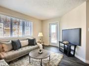 Charming 3 BR Unit 302 3005 Trombley Apartment