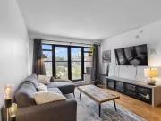 Cheap 403 450 Rue St Antoine E. Montréal Ville Marie,...