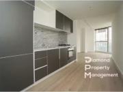 Cozy 4503/639 Little Lonsdale Street, Melbourne...