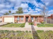 Charming 4 BR 160 Riverside Avenue, Mildura, VIC 3500