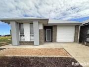 Nice 4 BR 3 Shannon Place, Virginia, SA 5120