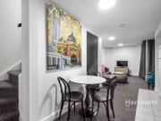 Cheap 511/318 Little Bourke Street, MELBOURNE, VIC 3000...