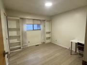Deal! 57384560 1303 East 26th Avenue #upper