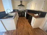 Deal! 5 bedroom terraced house for rent in Station Road,...