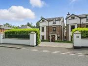 Charming 5 BR 57 Kensington Road