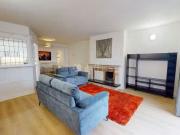 Charming 65 White Oaks, Roebuck Road, Clonskeagh, Dublin... Charming 65 White Oaks, Roebuck Road, Clonskeagh, Dublin...